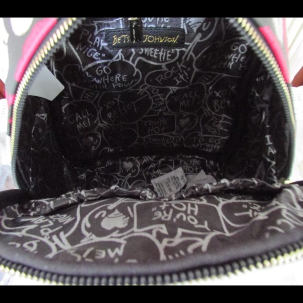 Betsey Johnson 💋Lips Kisses Backpack School Bag - Picture 6 of 8